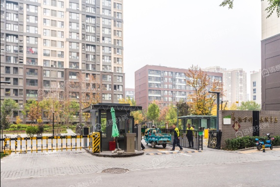 长阳半岛怡和路6号院