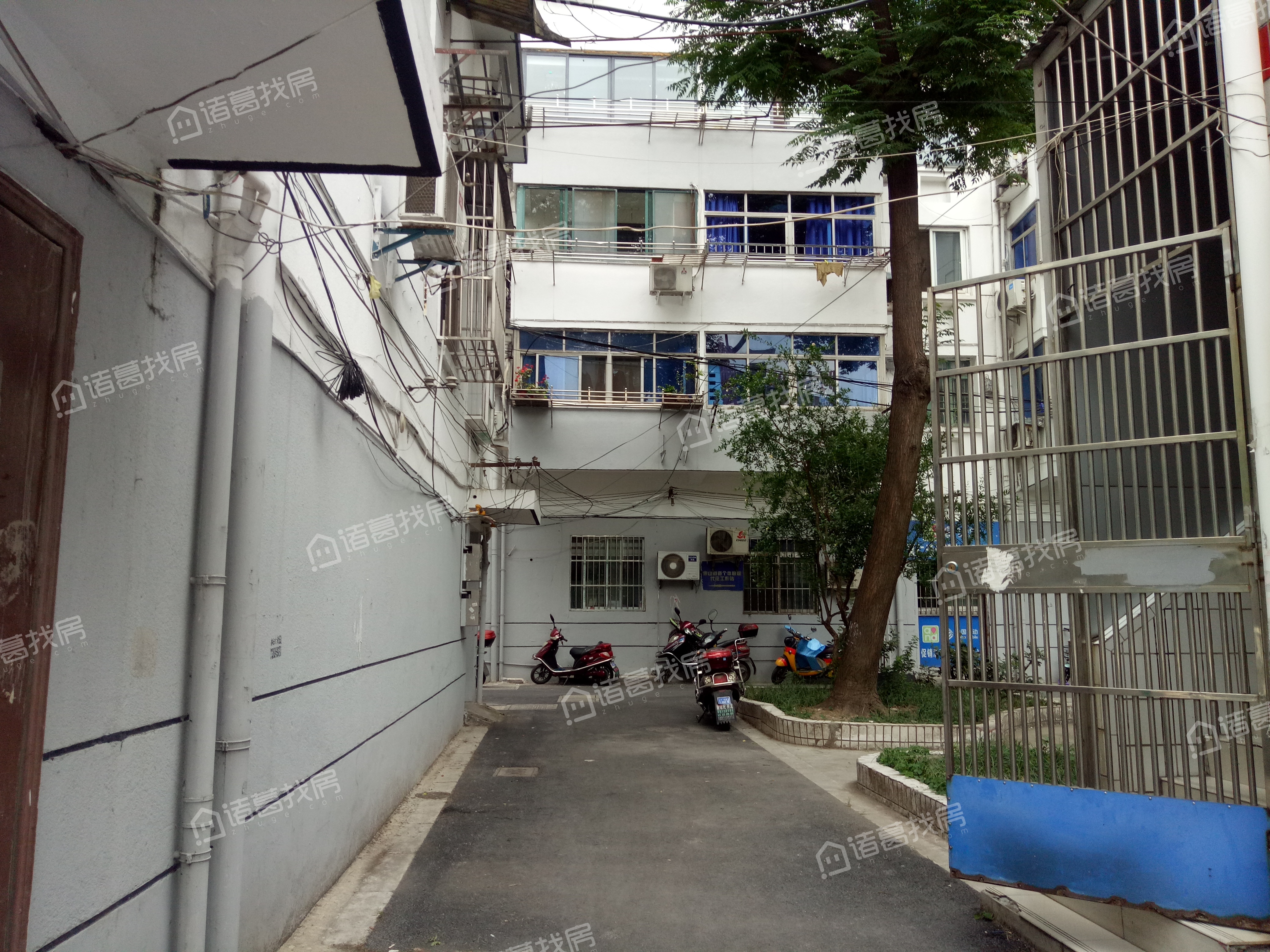 西康路小区