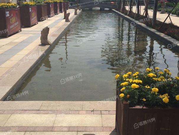中国铁建西派府