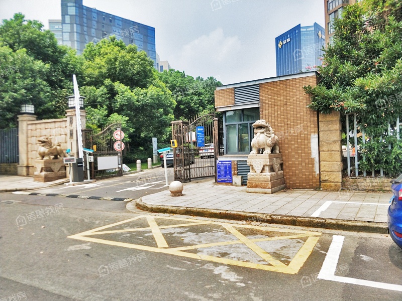 学府一号C区
