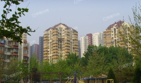 驼房营南里