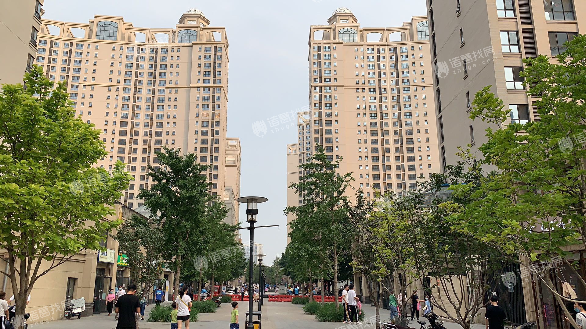 华业东方玫瑰
