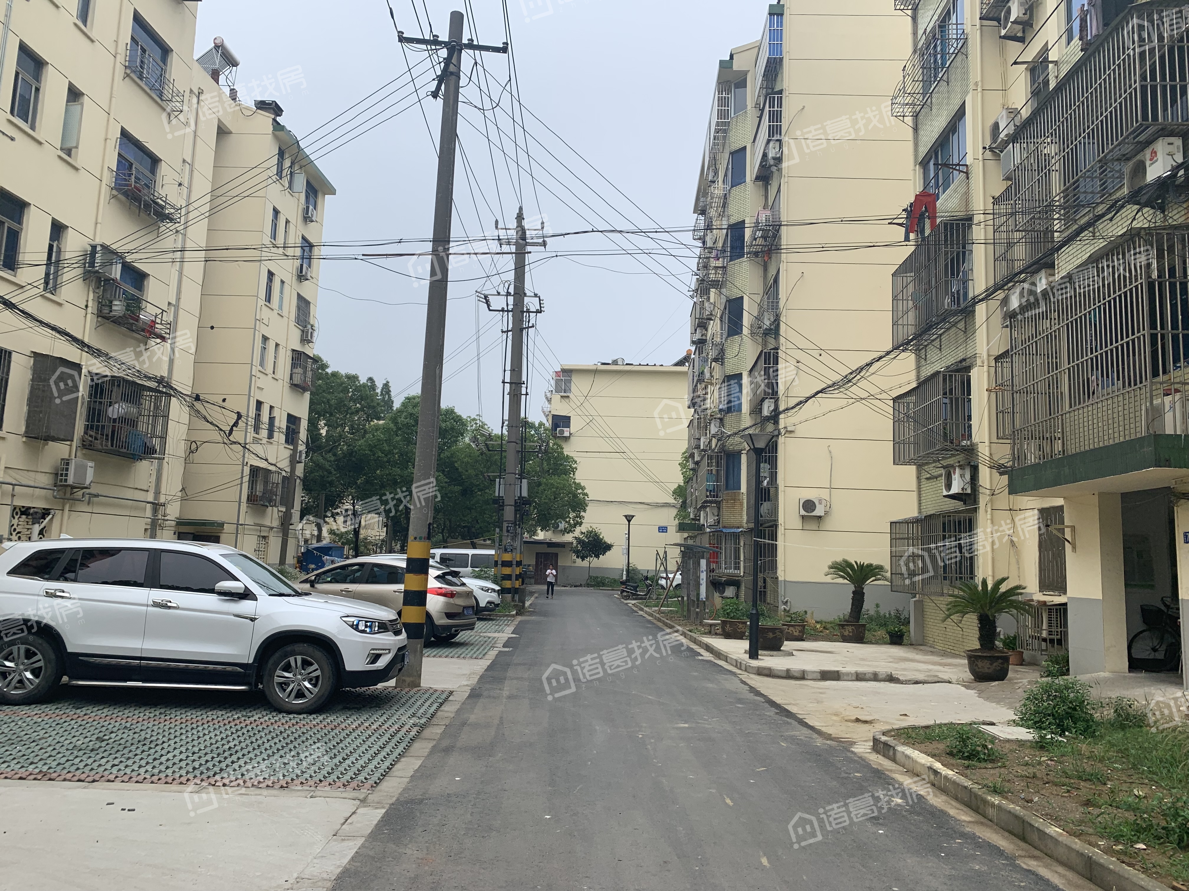 乐山新村