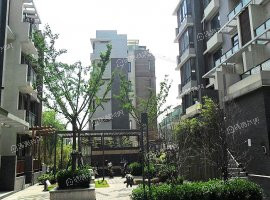 八宝前街小区