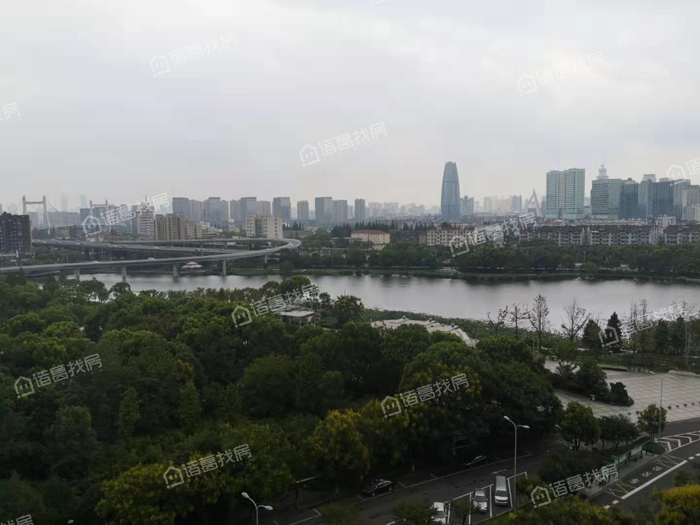湖景花园