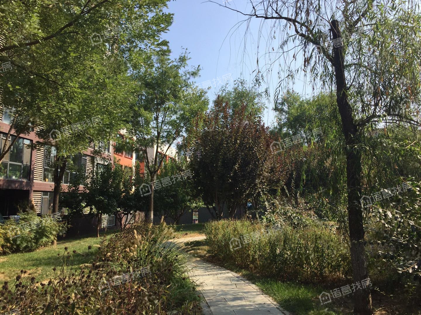 长阳半岛4号院