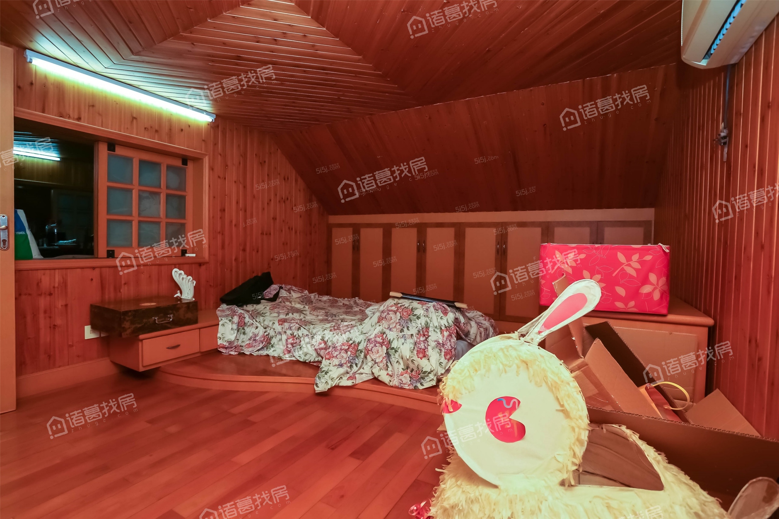 龙居花苑