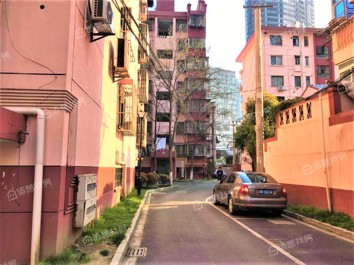 西映山河