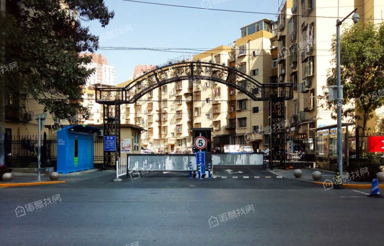 莲怡园北路1号院