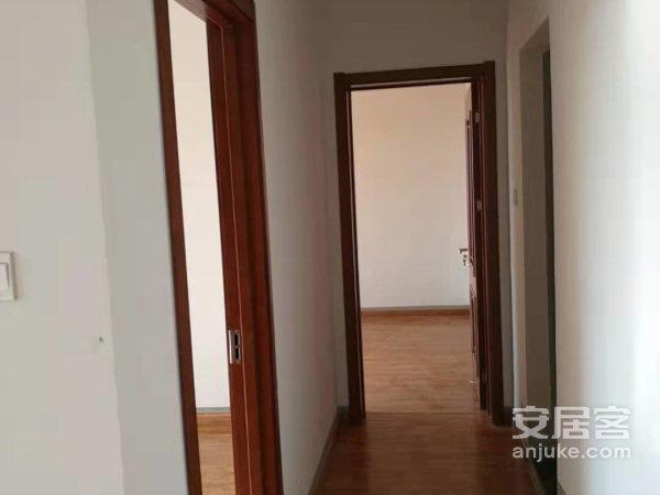 中海御山首府 2室2厅 1100元
