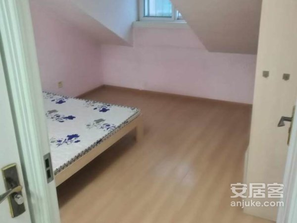 京鲁山庄 2室2厅 2300元