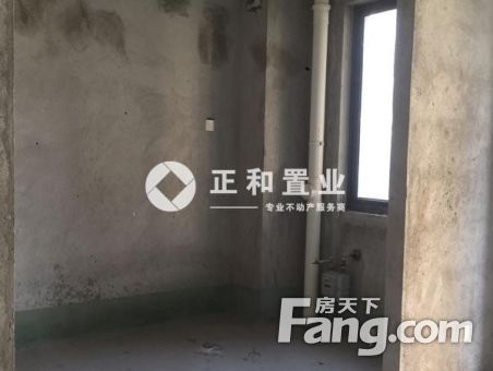 瑞景城 3室2厅2卫 毛坯