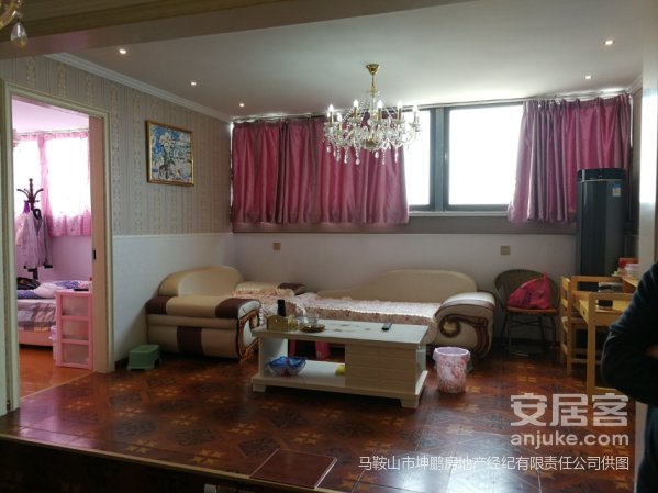信达城四房复式精装满二年税低可以拎包入住