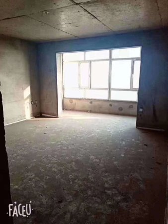 金融小区对面华园壹号一手房手续不把山H户型