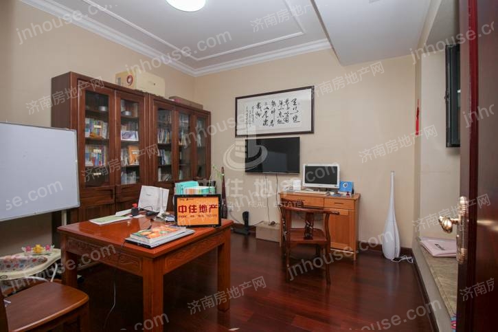 恒大帝景 位置好 配套成熟 新小区 四室户型 视野好