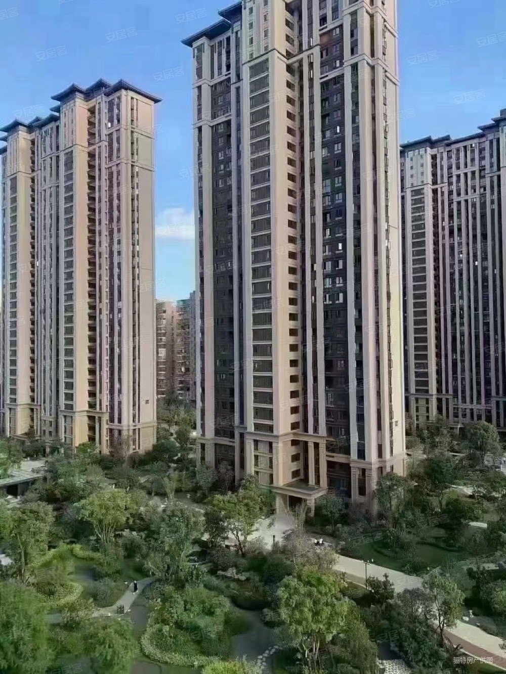 恒宇国际华府二手房,新小区环境优美,交通方便,首付约