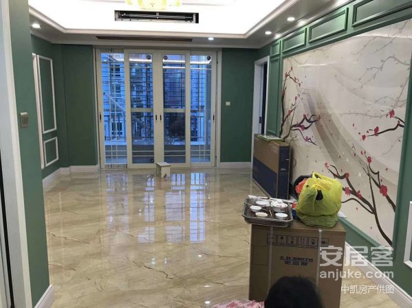 三安首作精装二房布局合理坐北朝南户型佳就读四小