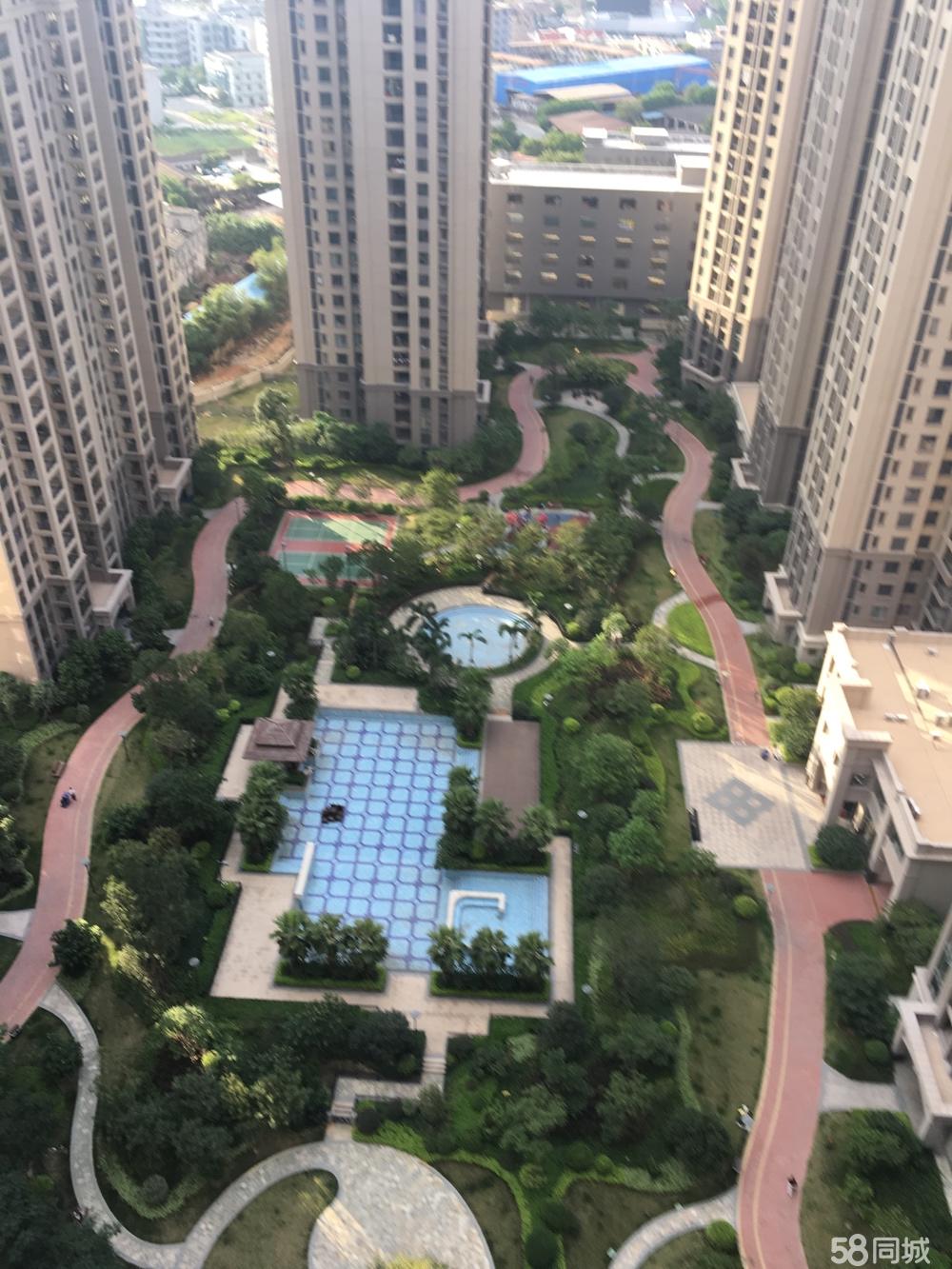 全明精装单身公寓带独立使用露台