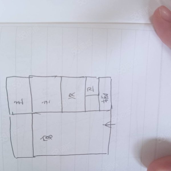 急售商铺街精装三室4  随时过户