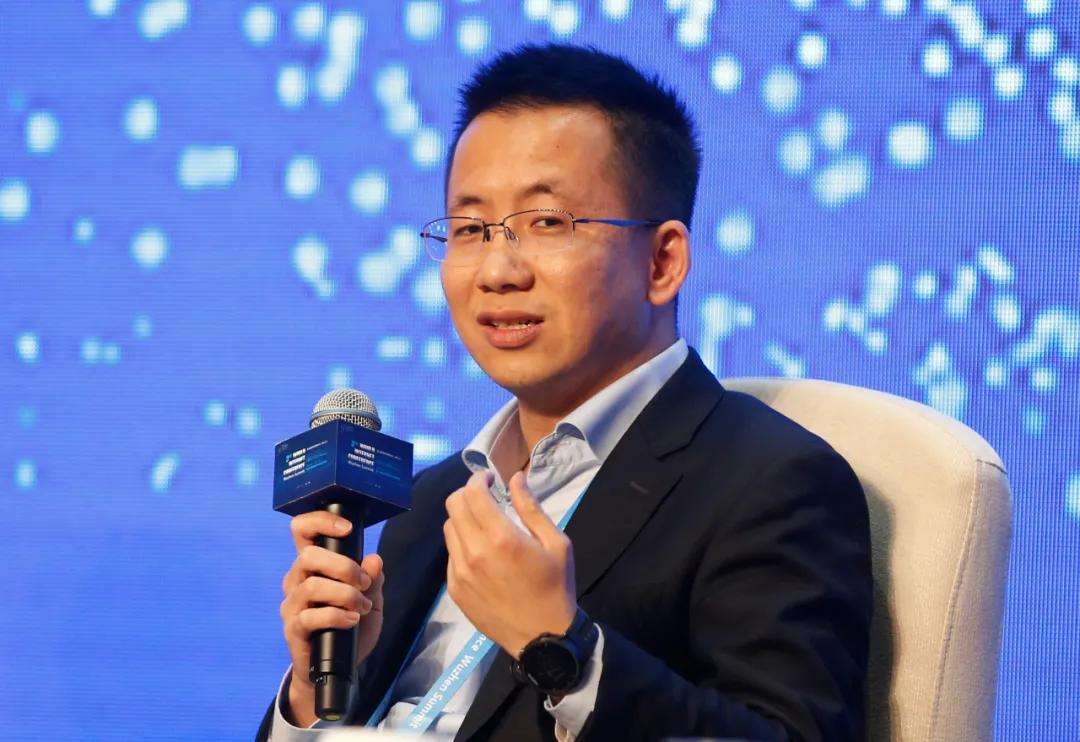 据了解,2021年5月,字节跳动创始人张一鸣发布内部全员信,宣布卸任ceo