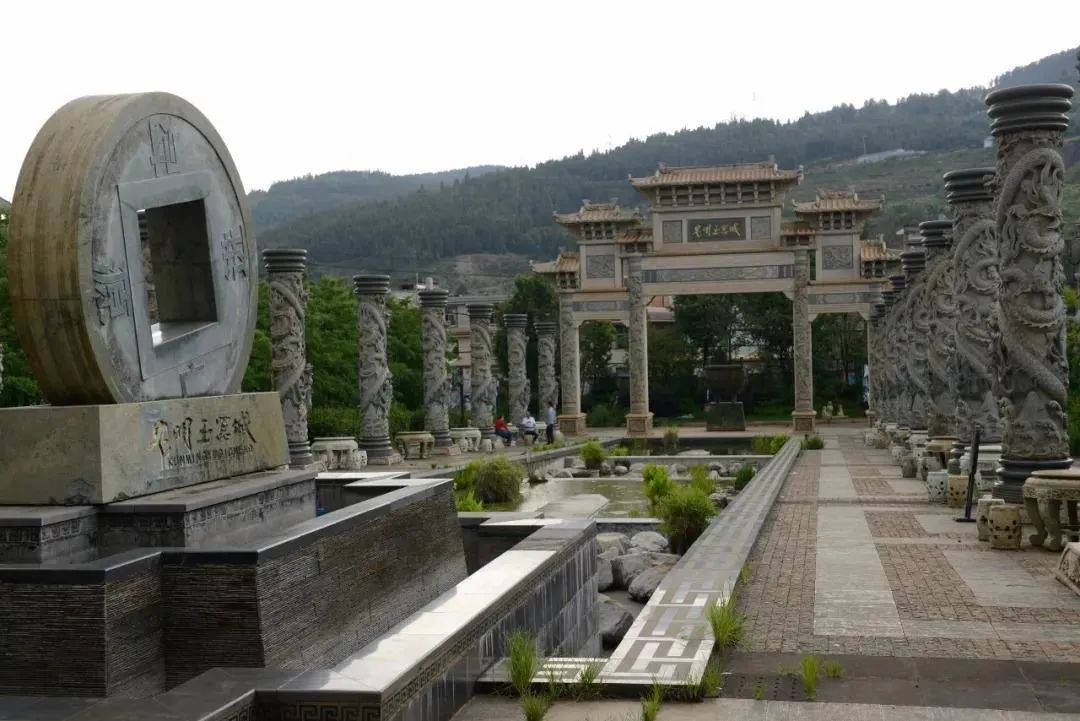 城改推进大房企都来了昆明茨坝火也就是这几年的事了