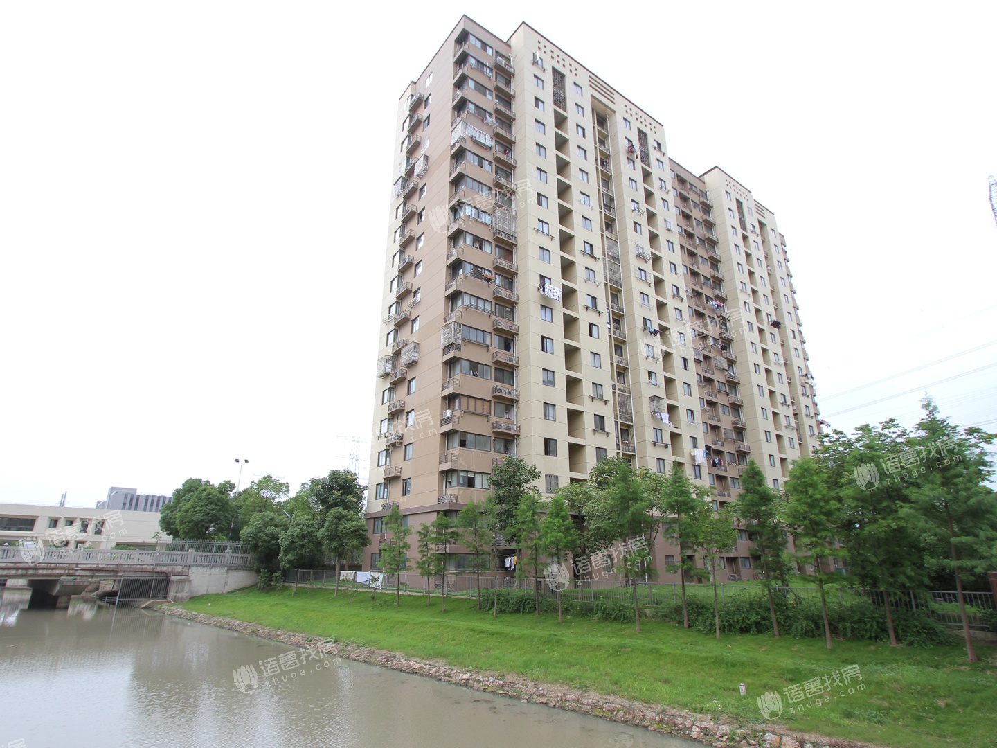 崧泽华城秀景苑