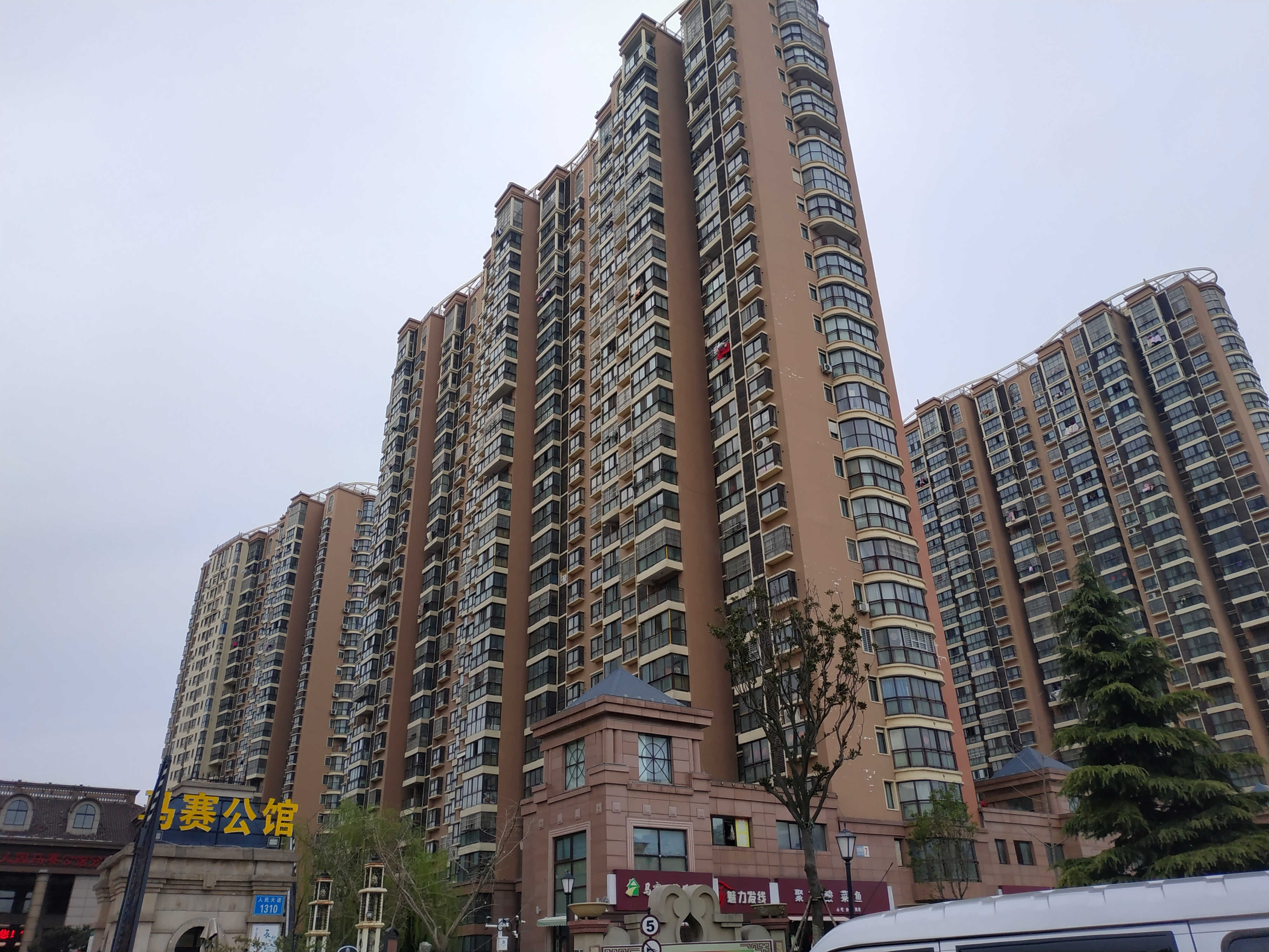 东亚马赛公馆有多少在售的二手房