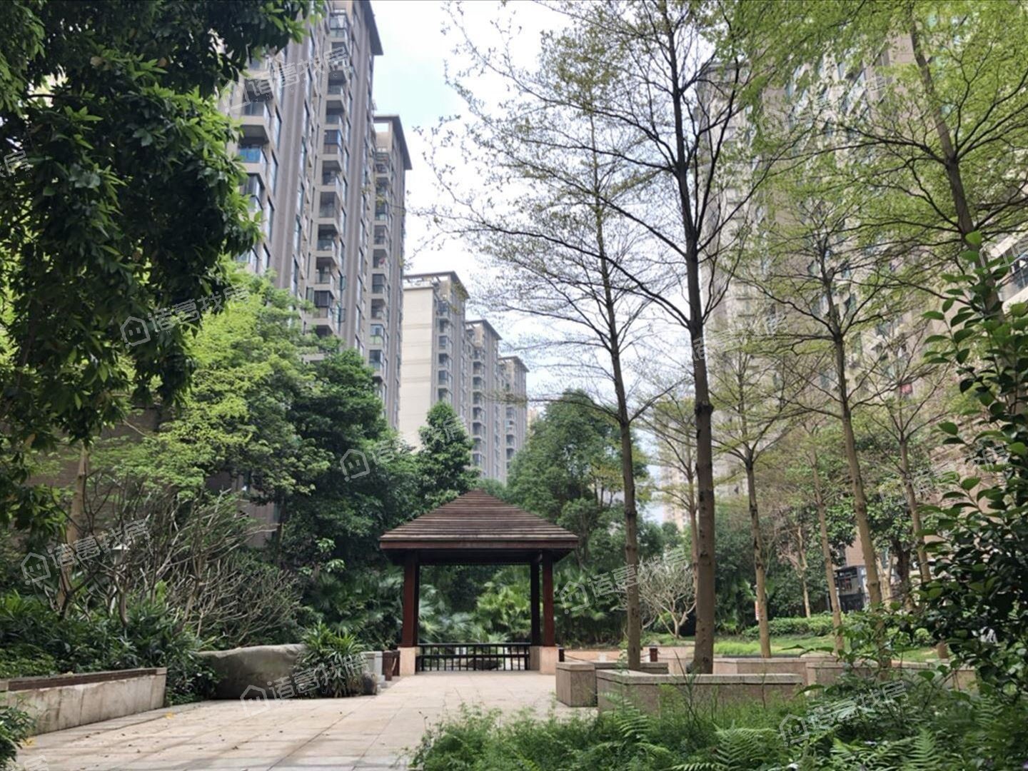 荣和大地三组团2期有没有物业公司物业公司是哪家