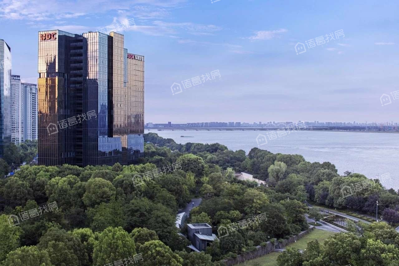 推荐八:武林外滩,楼龄7年,单价55852元/㎡