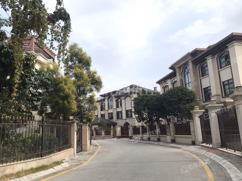 枫林蓝岸别墅建筑面积有多大