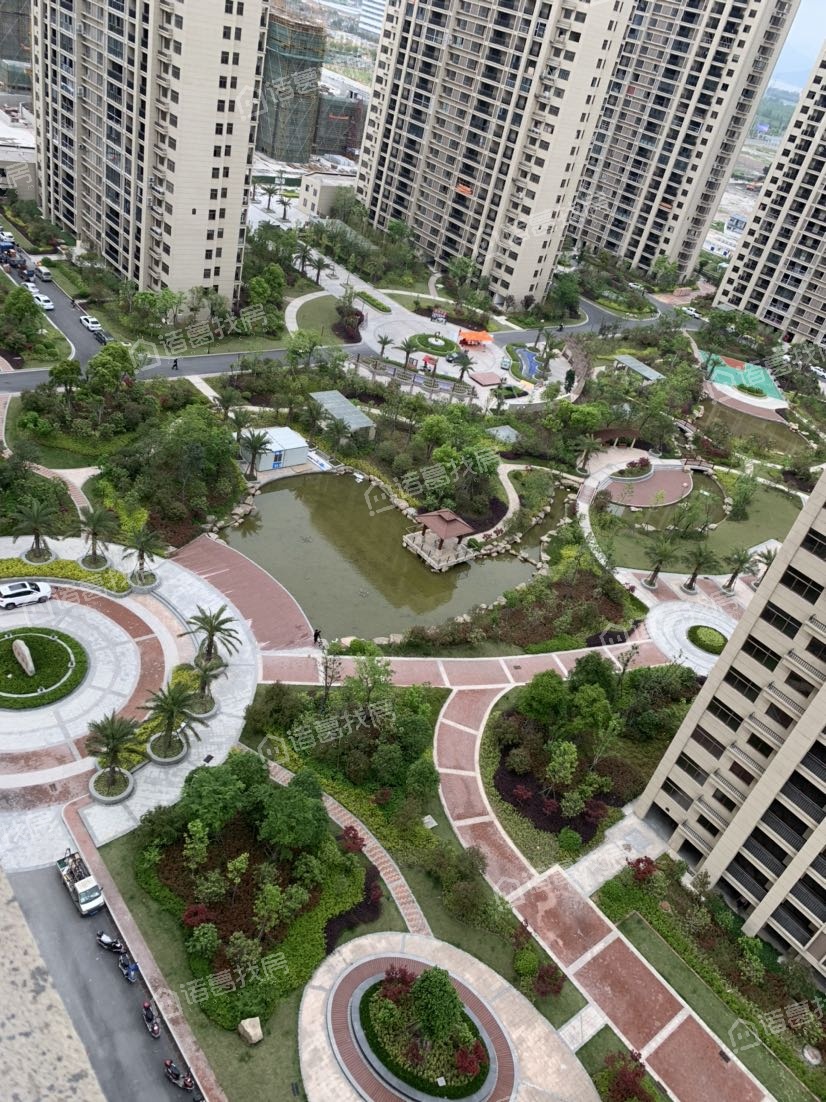 推荐八:绿城海棠湾,楼龄8年,单价29238元/㎡