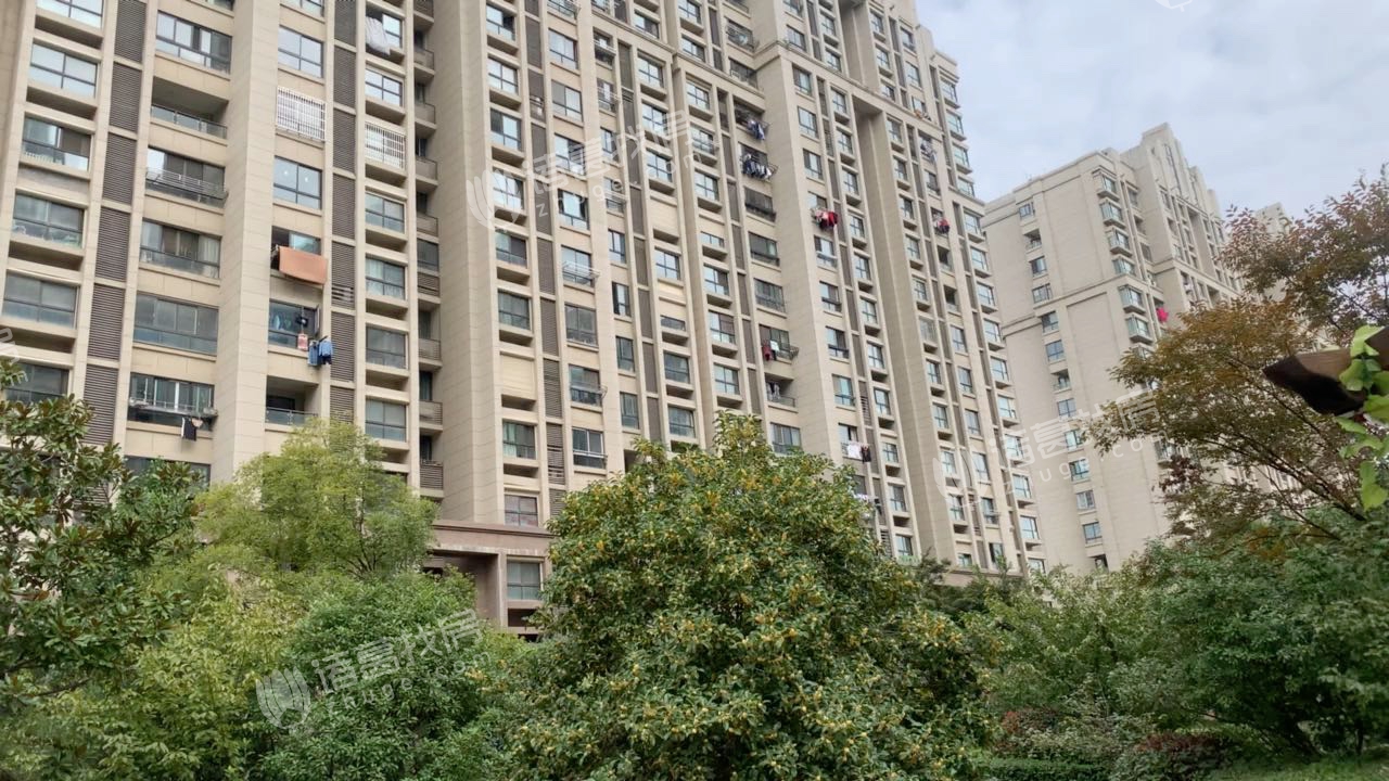融创文化旅游城-溪湾雅苑一区 3室1厅 南,首付约:88