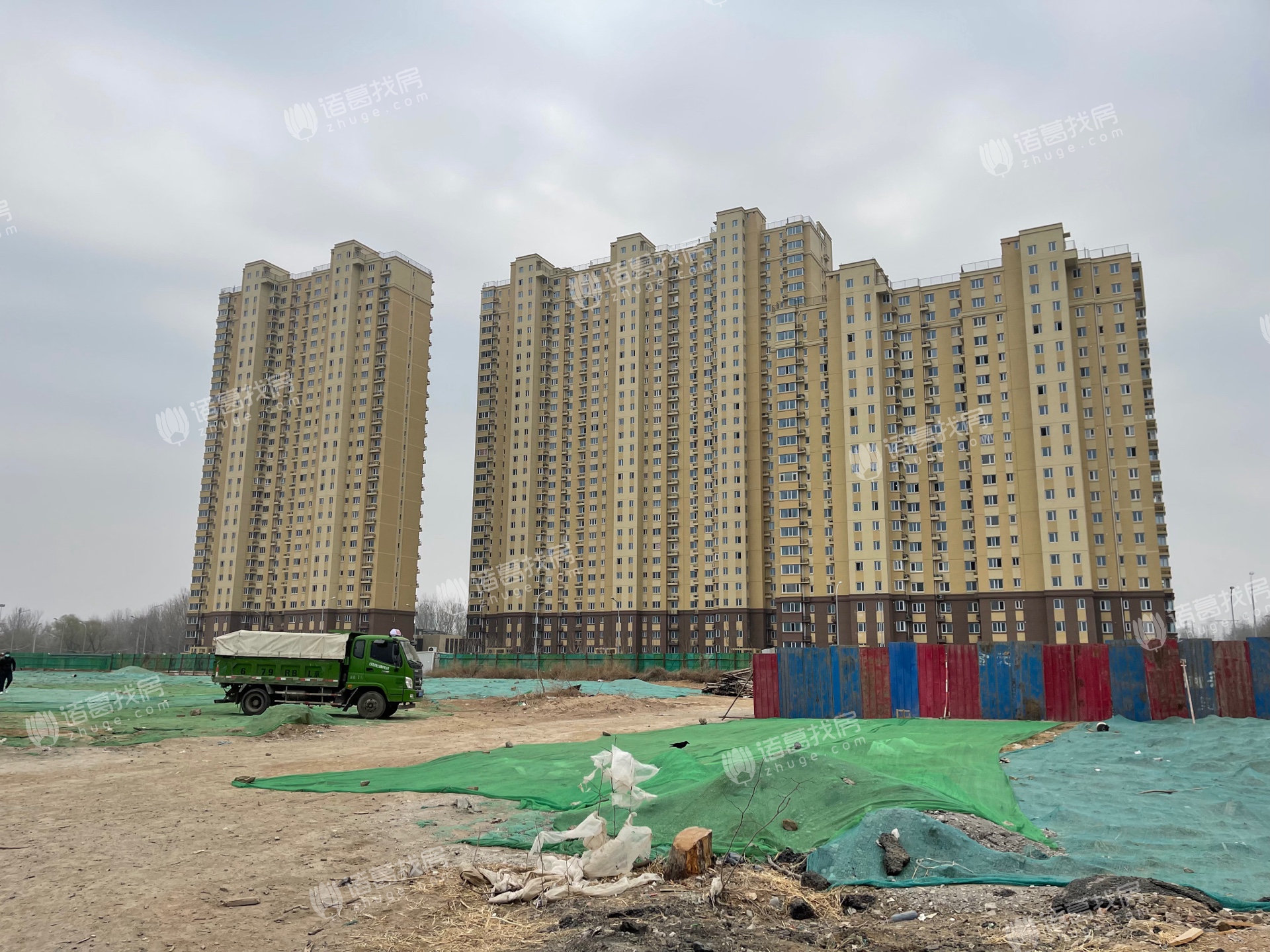 钟富家园小区总价450万好位置精装修入住