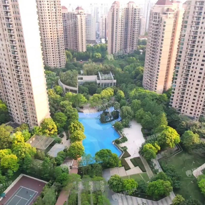 仁恒河滨花园