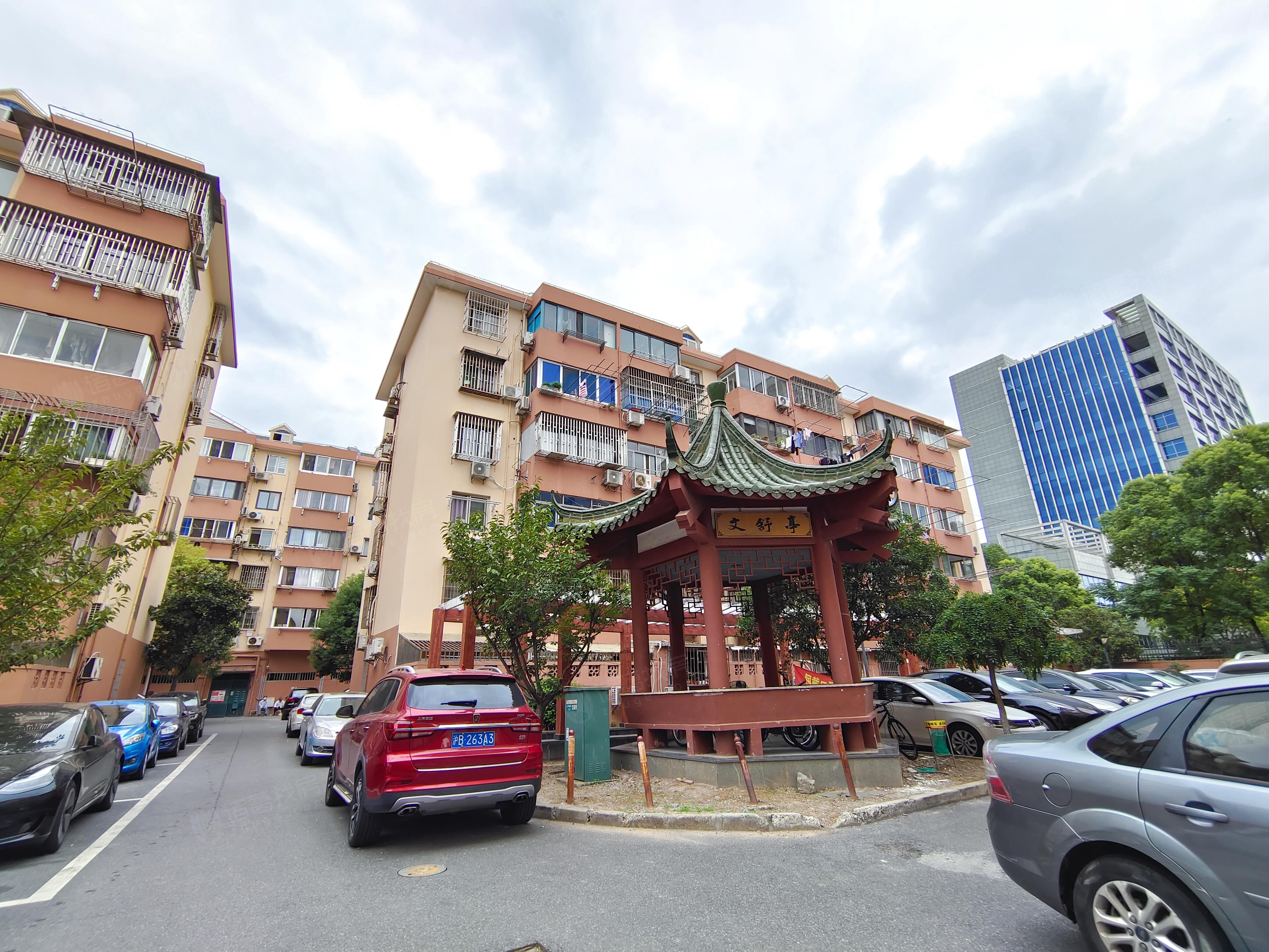 白杨小区