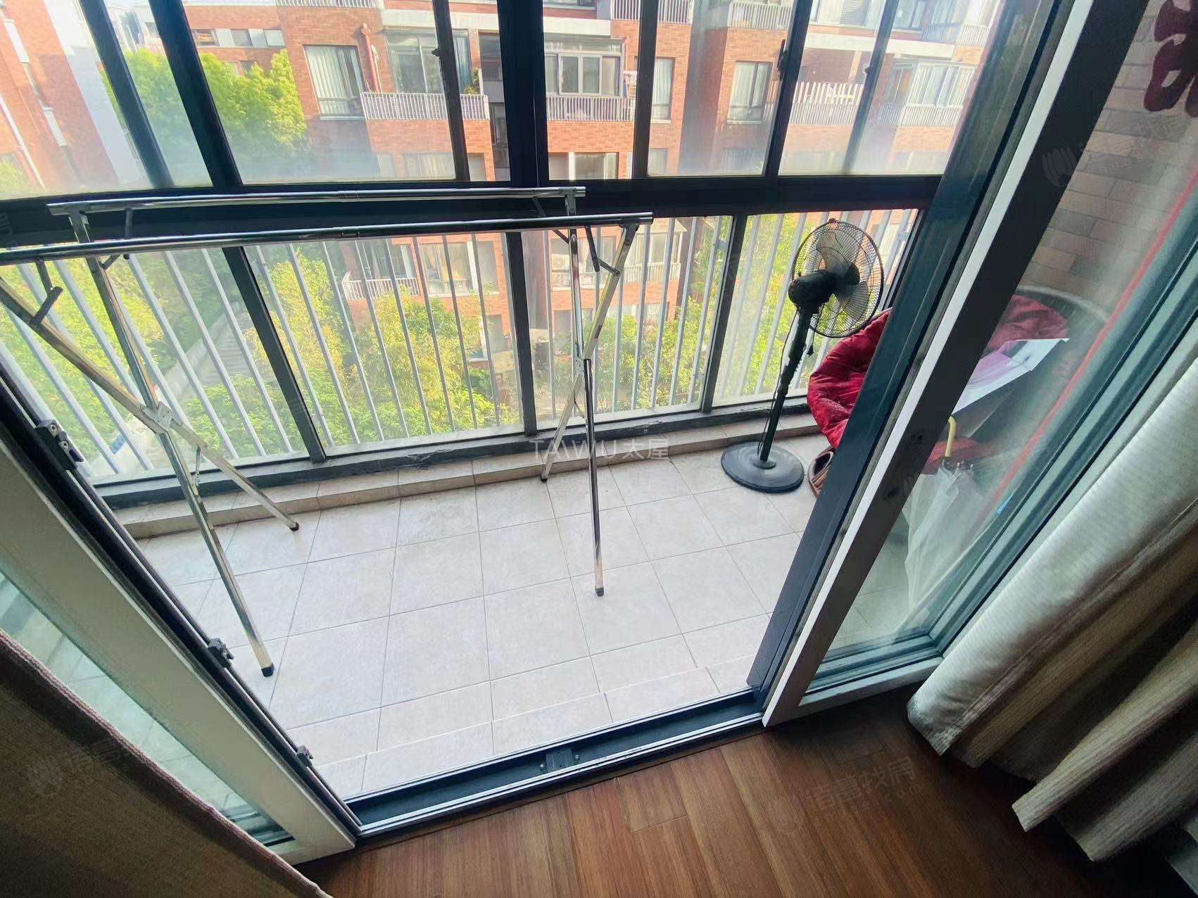 万科白马花园南区