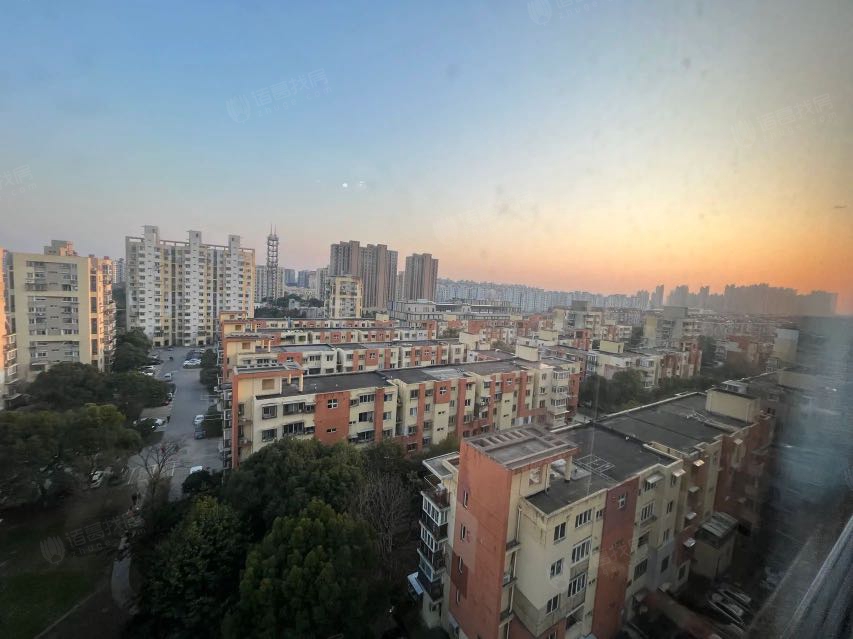 菊泉新城(陆翔路678弄)