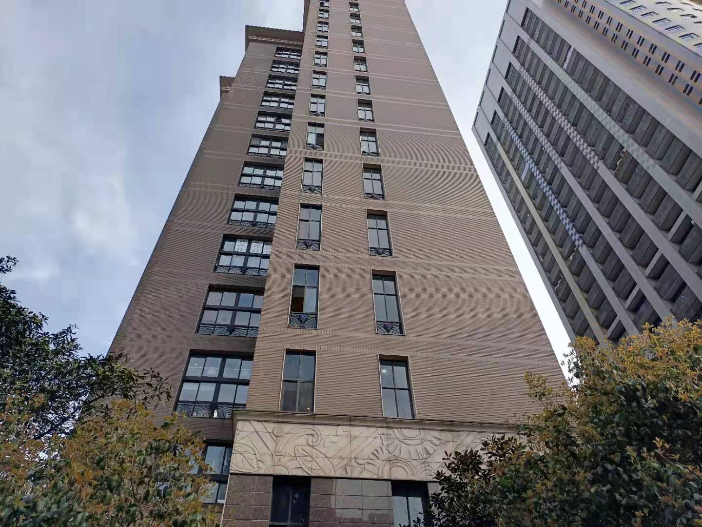 圣天地商务大厦