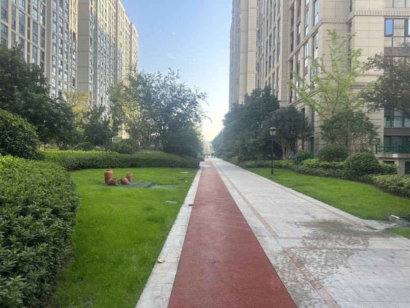 景瑞阳光城法兰公园