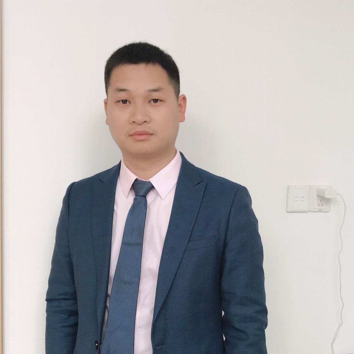 先福地产二手房中介