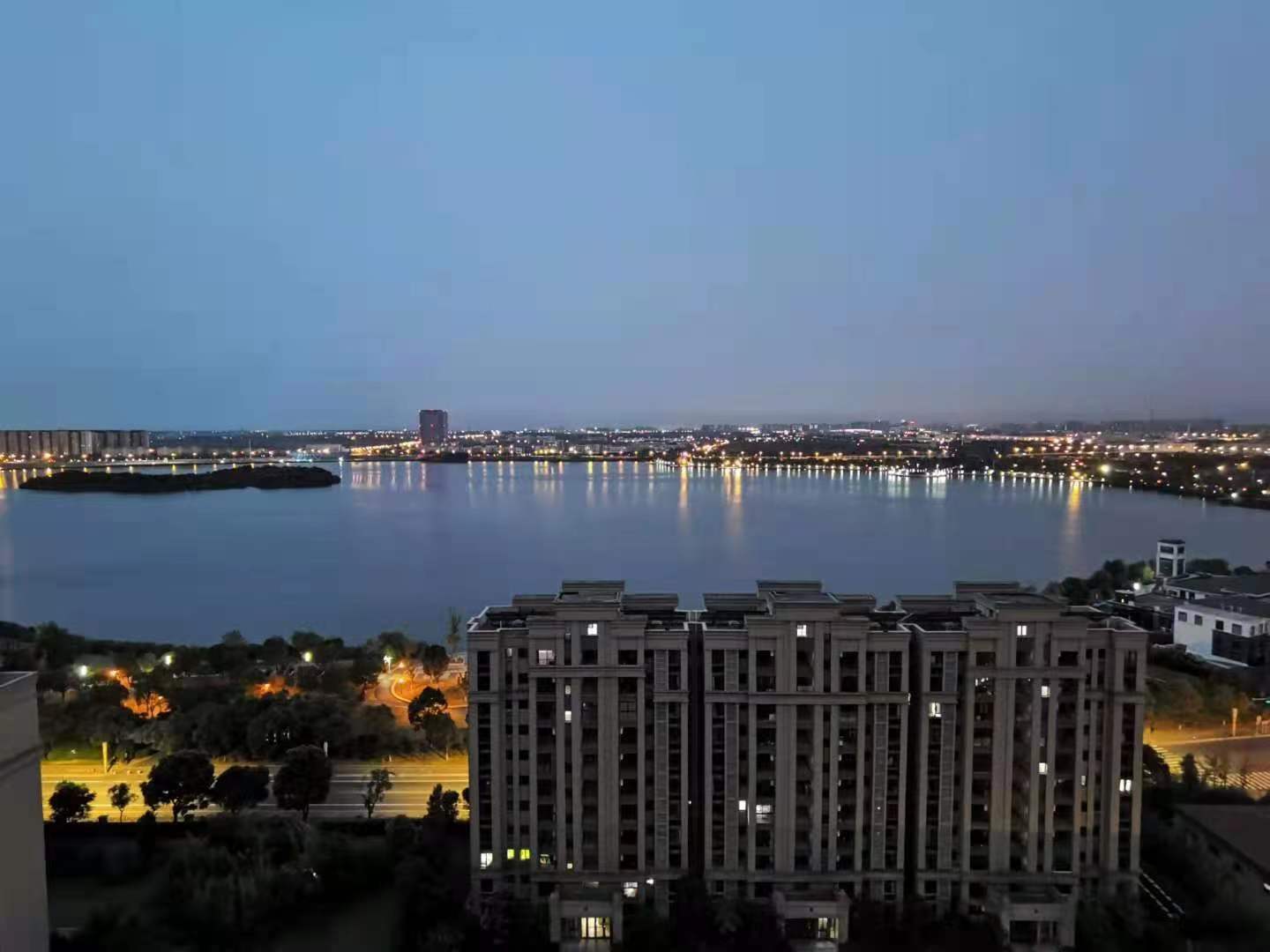 九龙仓碧堤半岛（别墅）