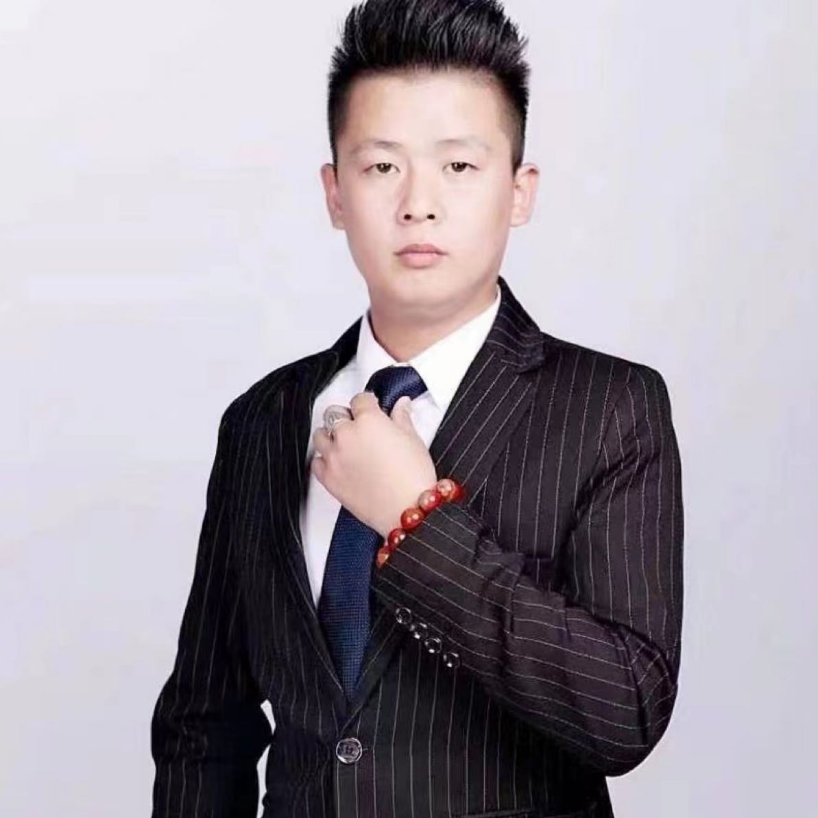 瑞象置业二手房中介