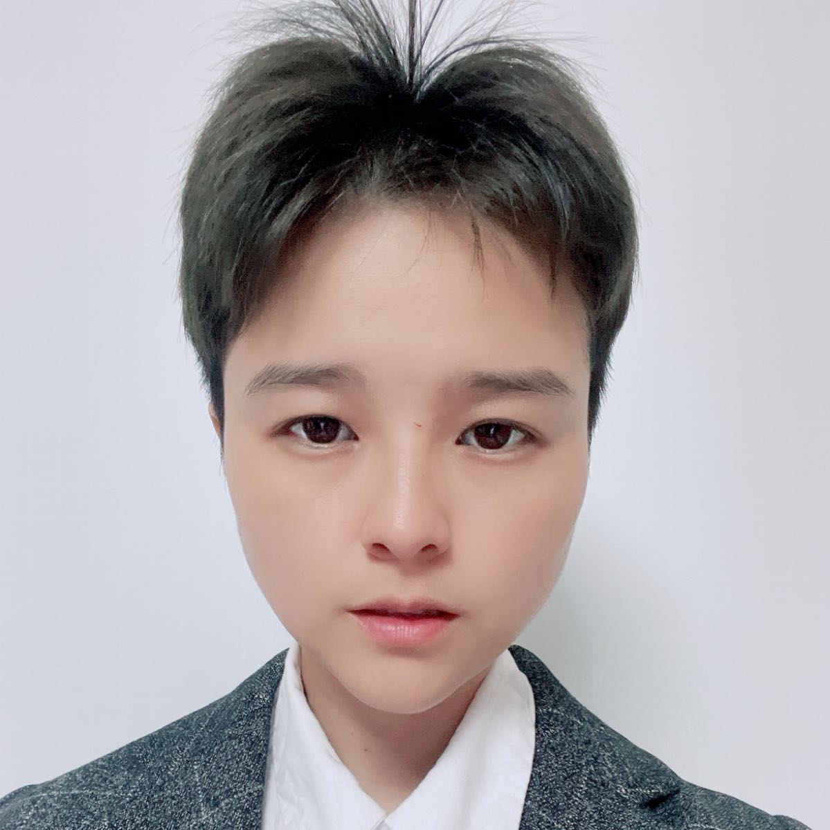 皓驿房地产二手房中介