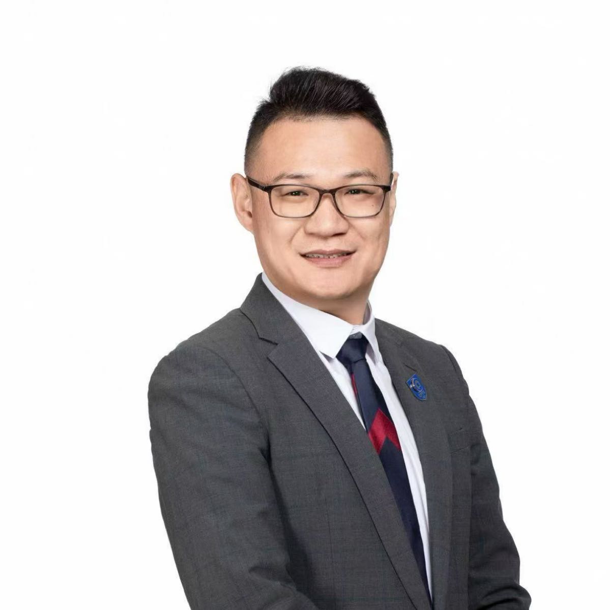 聚能房地产二手房中介