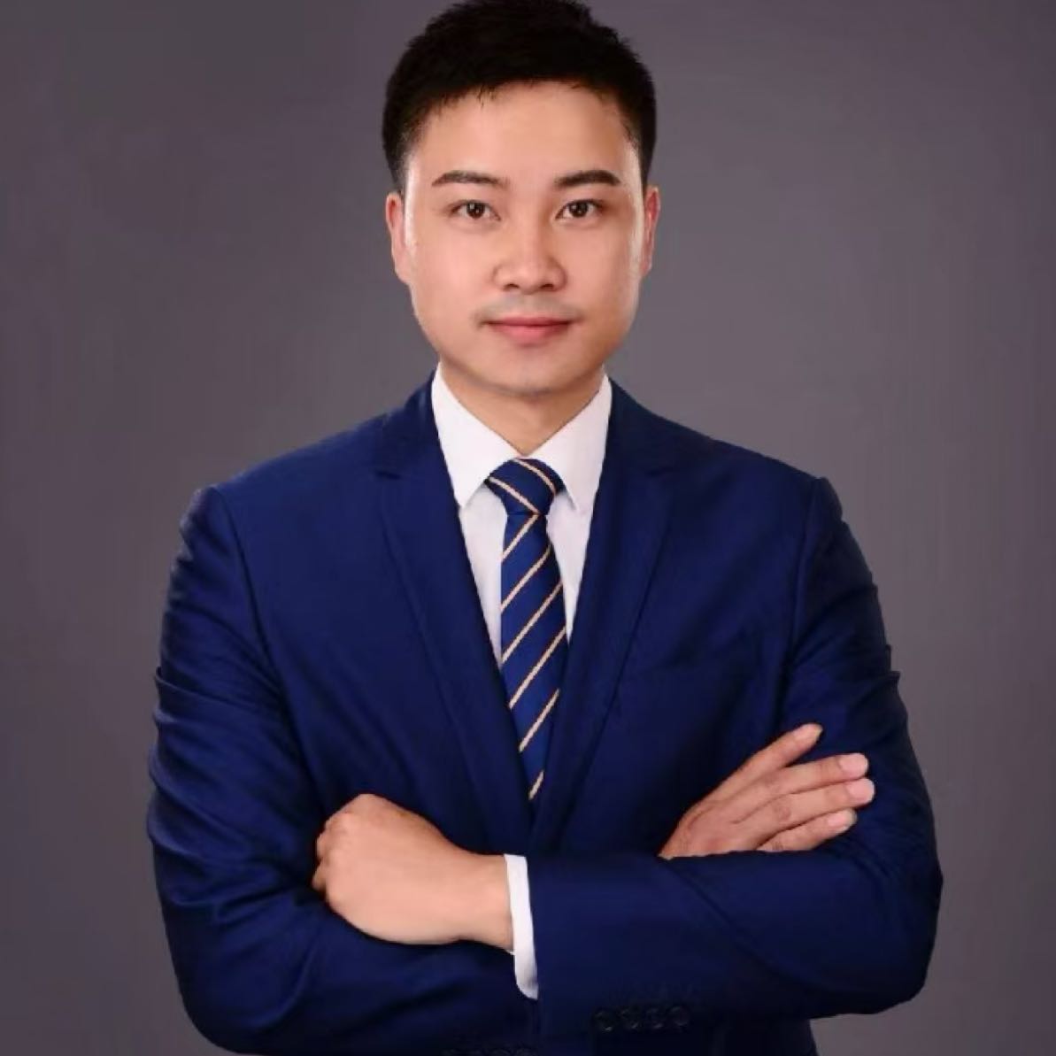 恩帆房产二手房中介