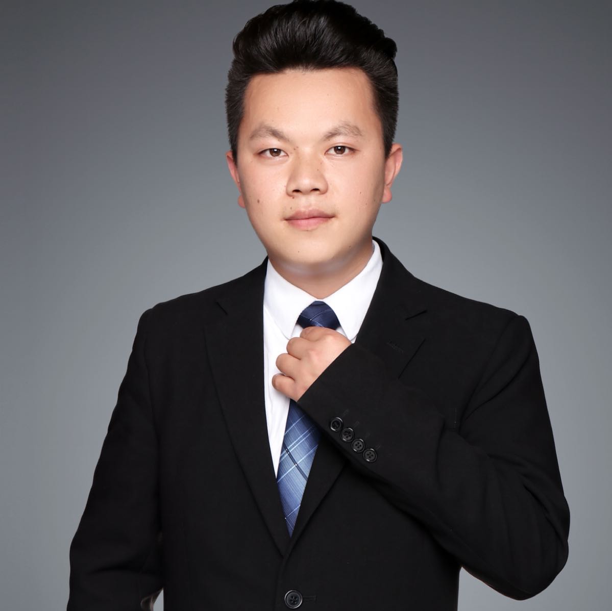 瑞淞地产二手房中介