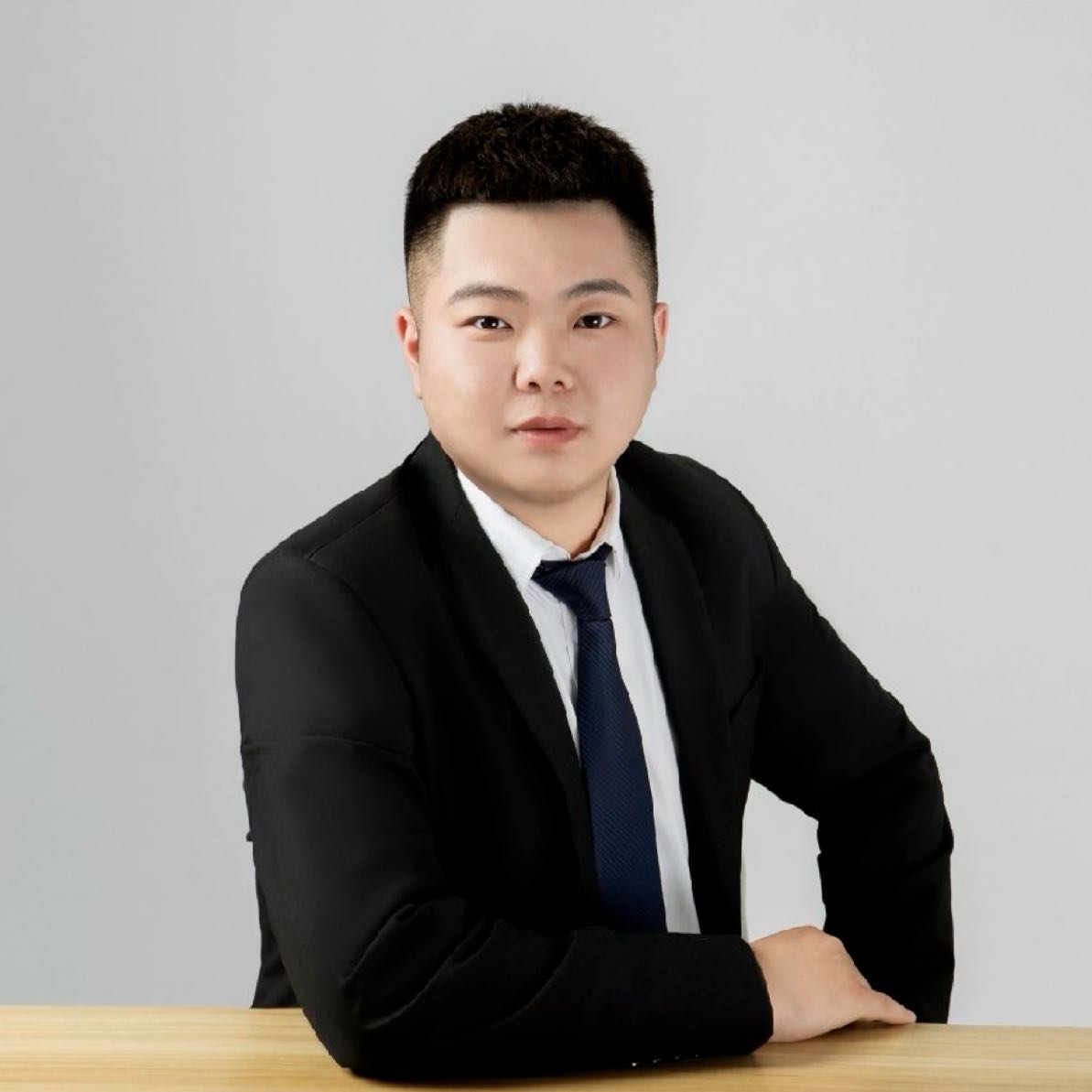 自由者找房二手房中介