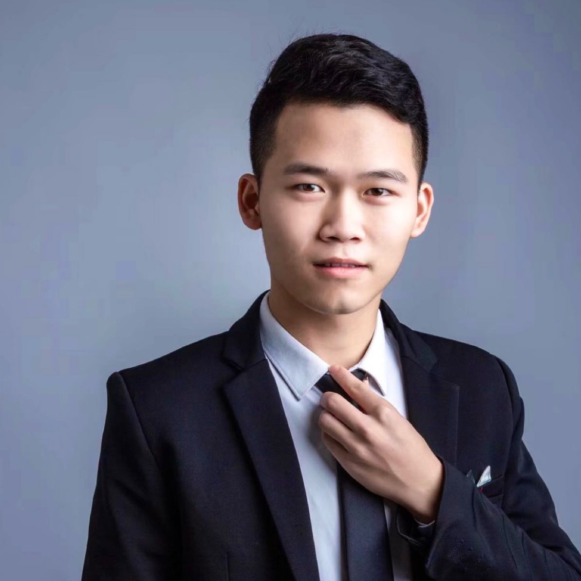 华赢置业二手房中介