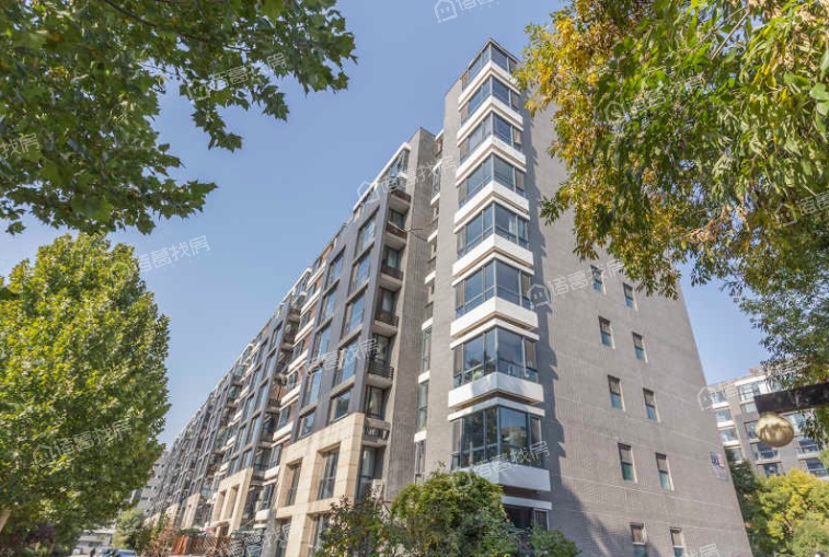 丽都东镇滨河1号周边学校配套有嘛是不是学区房