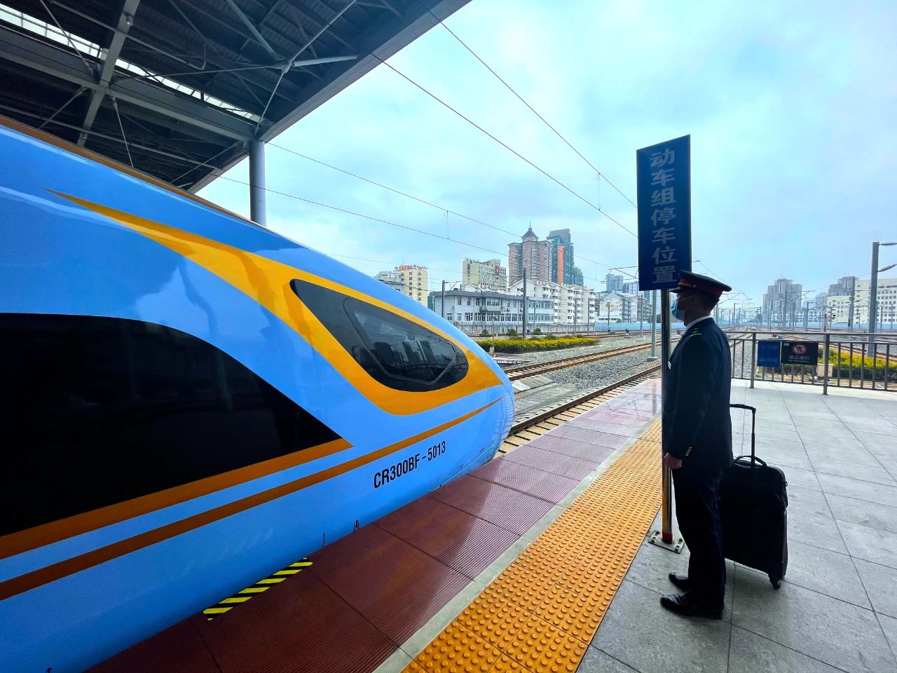 蓝暖男首秀宁波还有这些高铁新线开通